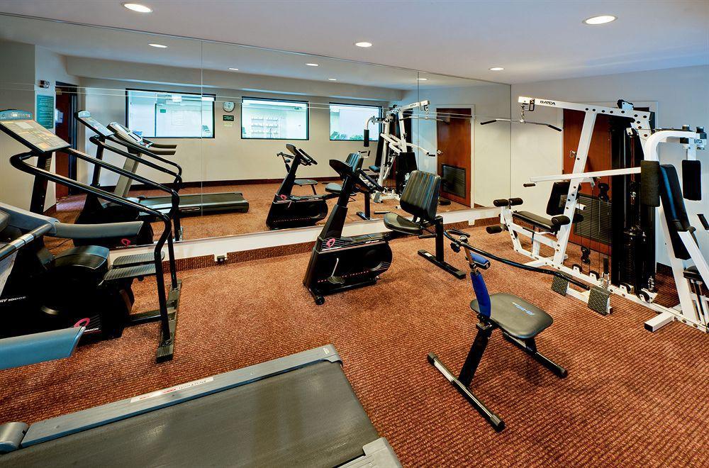 The Lotus Suites At Midlane Golf Resort Wadsworth Facilities photo